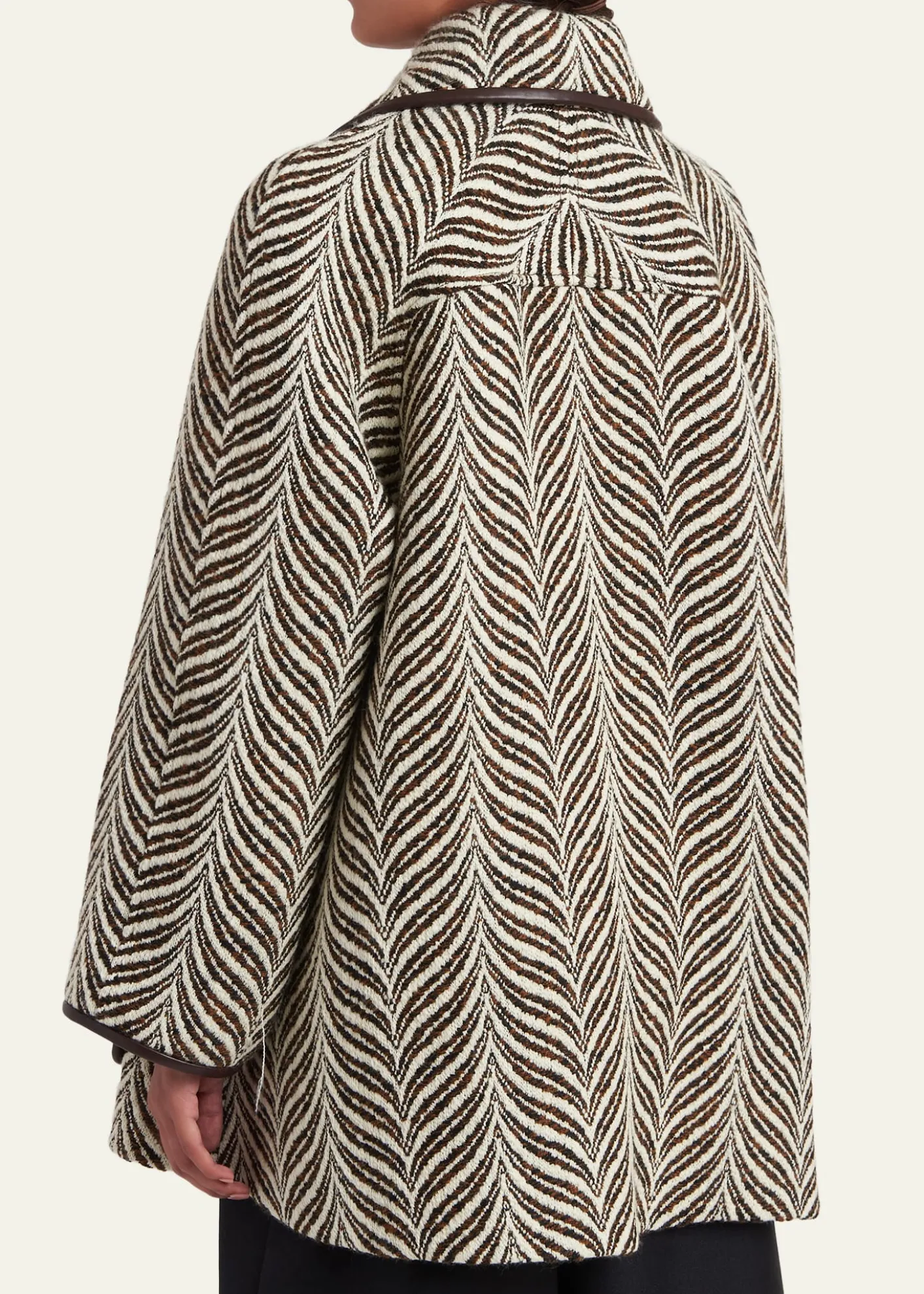 Valentino GaravaniWool Animal Jacquard Single-Breasted Coat