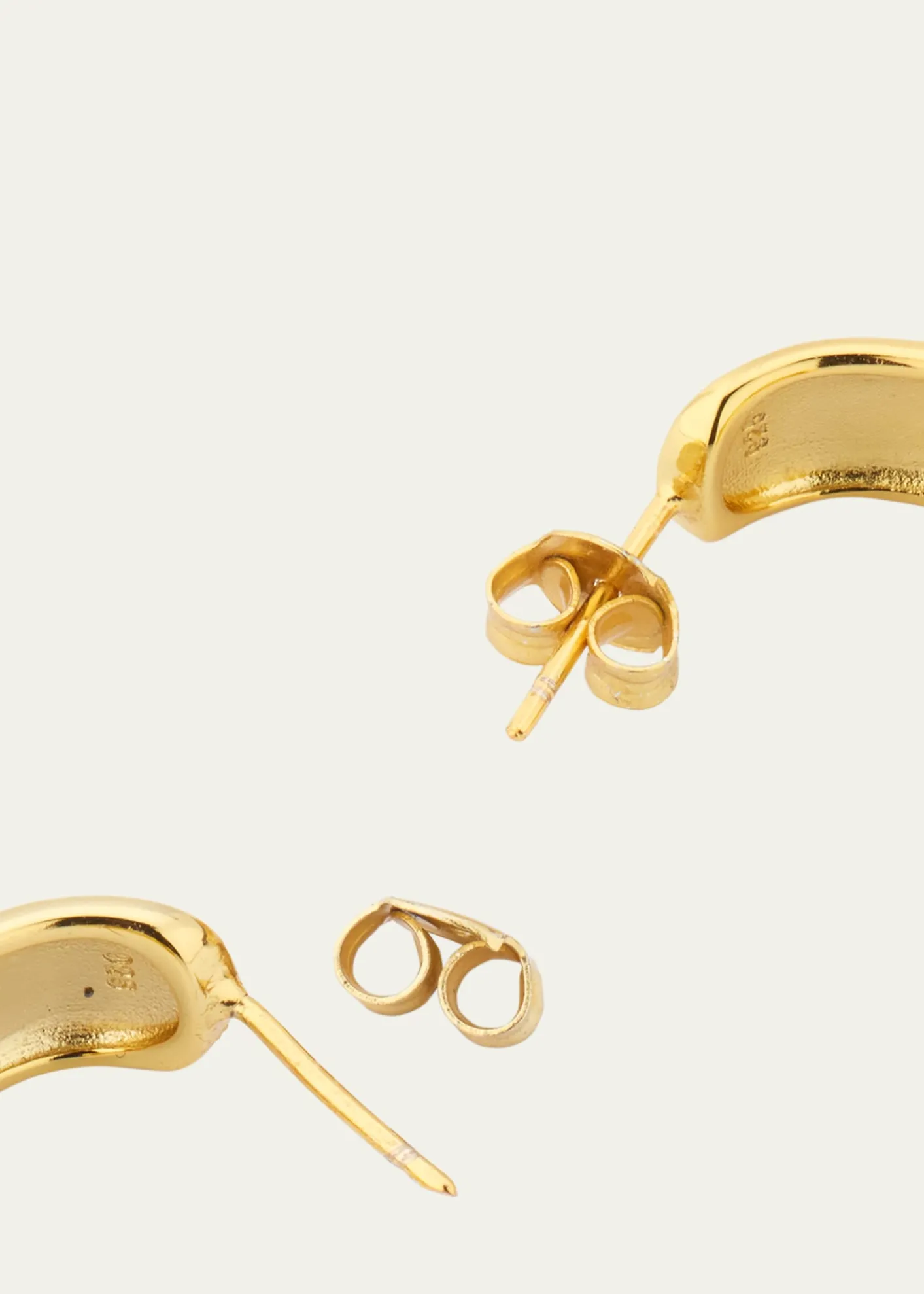 V.BELLANNessi Hoop Earrings with 18K Yellow Gold Plating