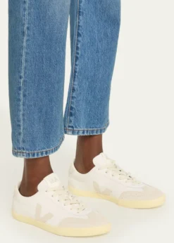 VEJAVolley Bicolor Low-Top Sneakers