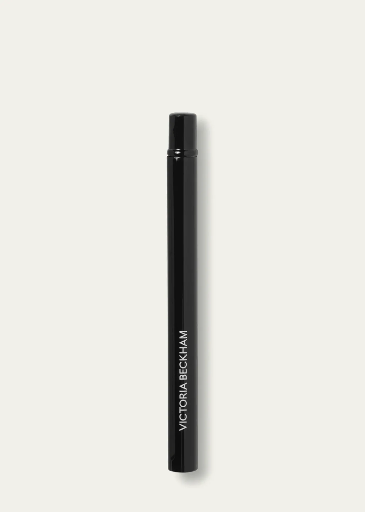 Victoria BeckhamBrush 30, Detailed Lip