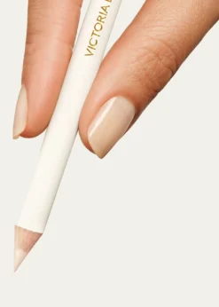 Victoria BeckhamInstant Brightening Waterline Pencil
