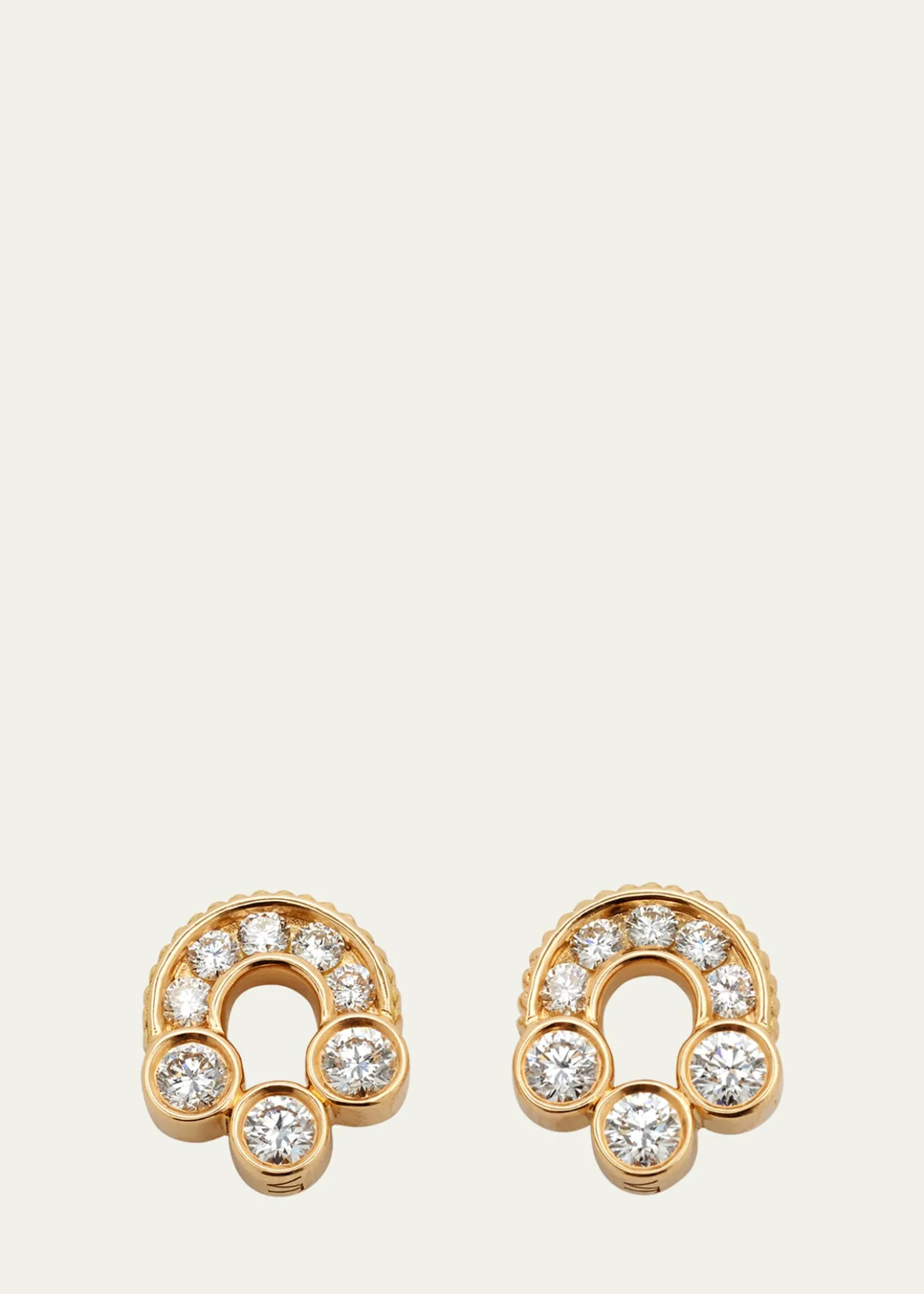 ViltierMagnetic Diamond Stud Earrings in 18K Yellow Gold