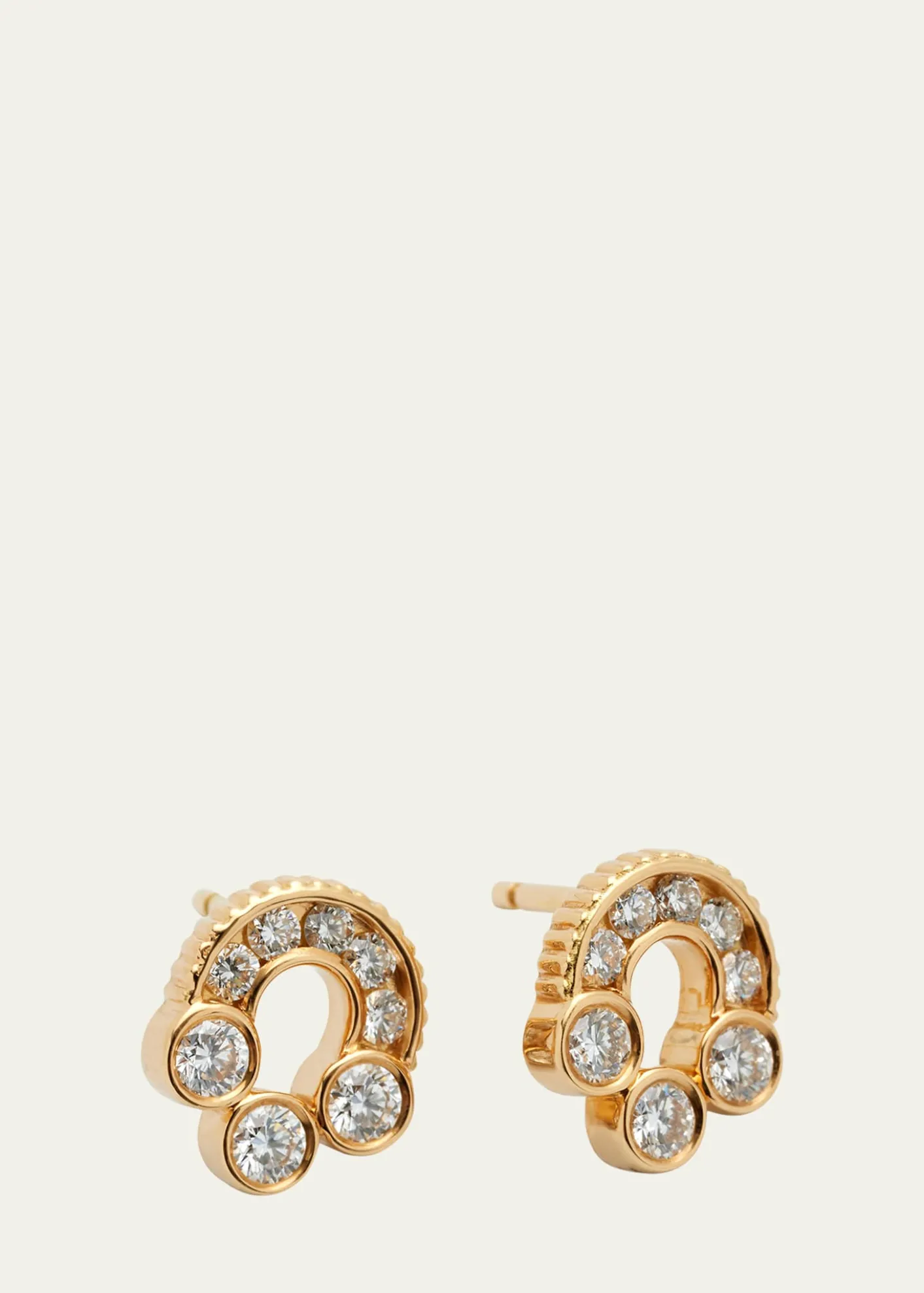 ViltierMagnetic Diamond Stud Earrings in 18K Yellow Gold
