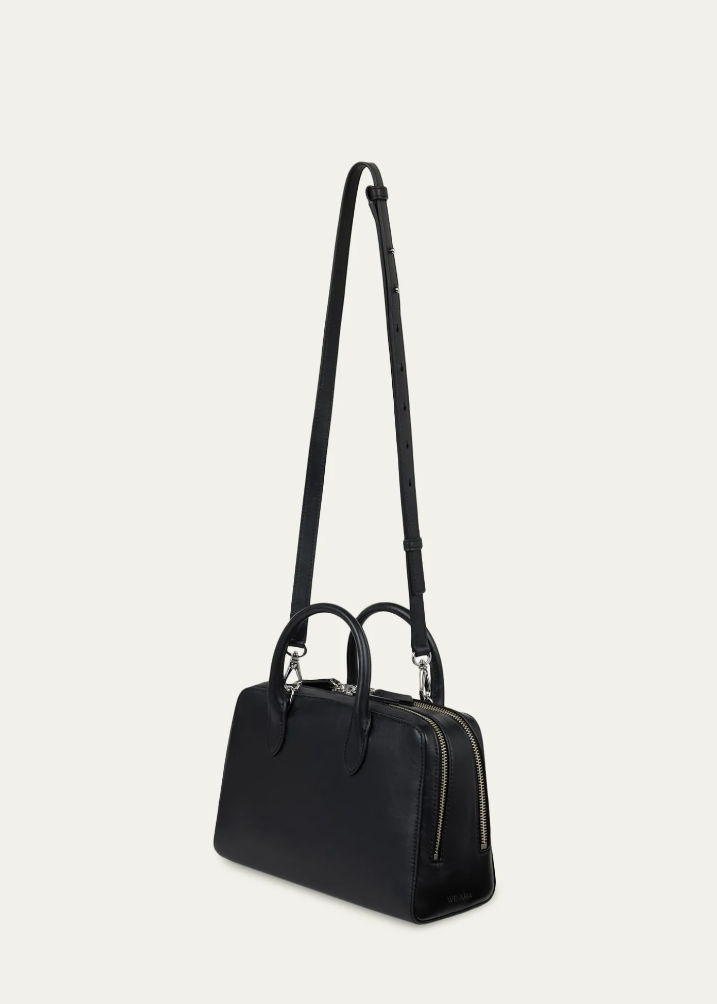 WE-AR4The Ivy 26 Leather Top-Handle Bag