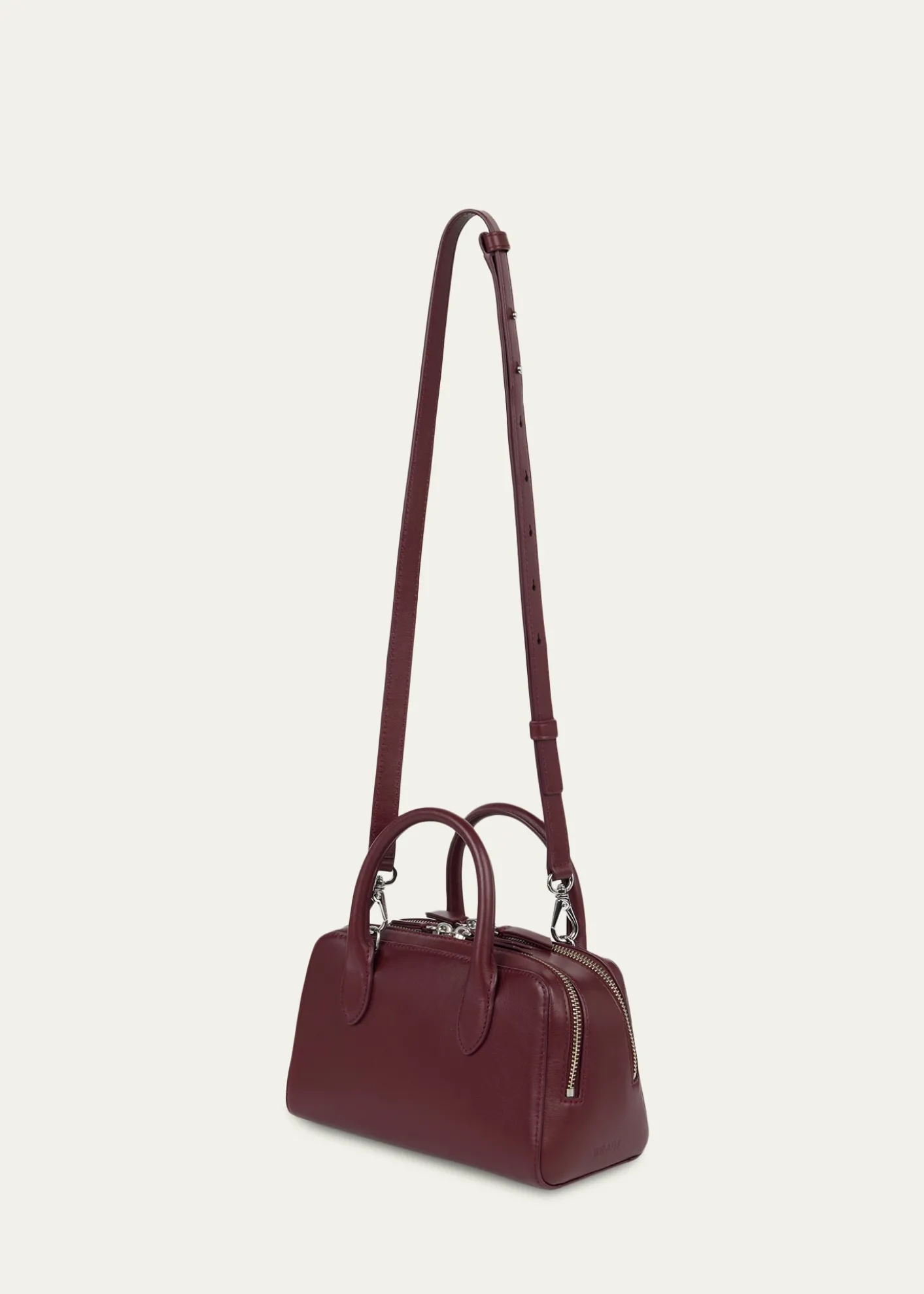 WE-AR4The Ivy 22 Leather Top-Handle Bag