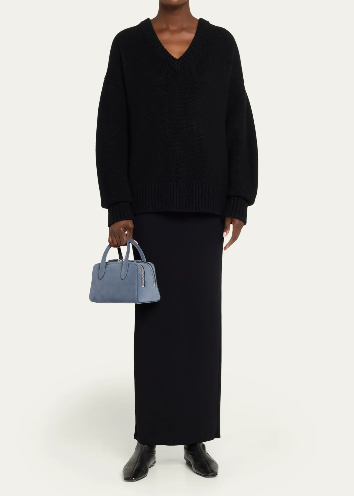 WE-AR4The Ivy 22 Suede Top-Handle Bag