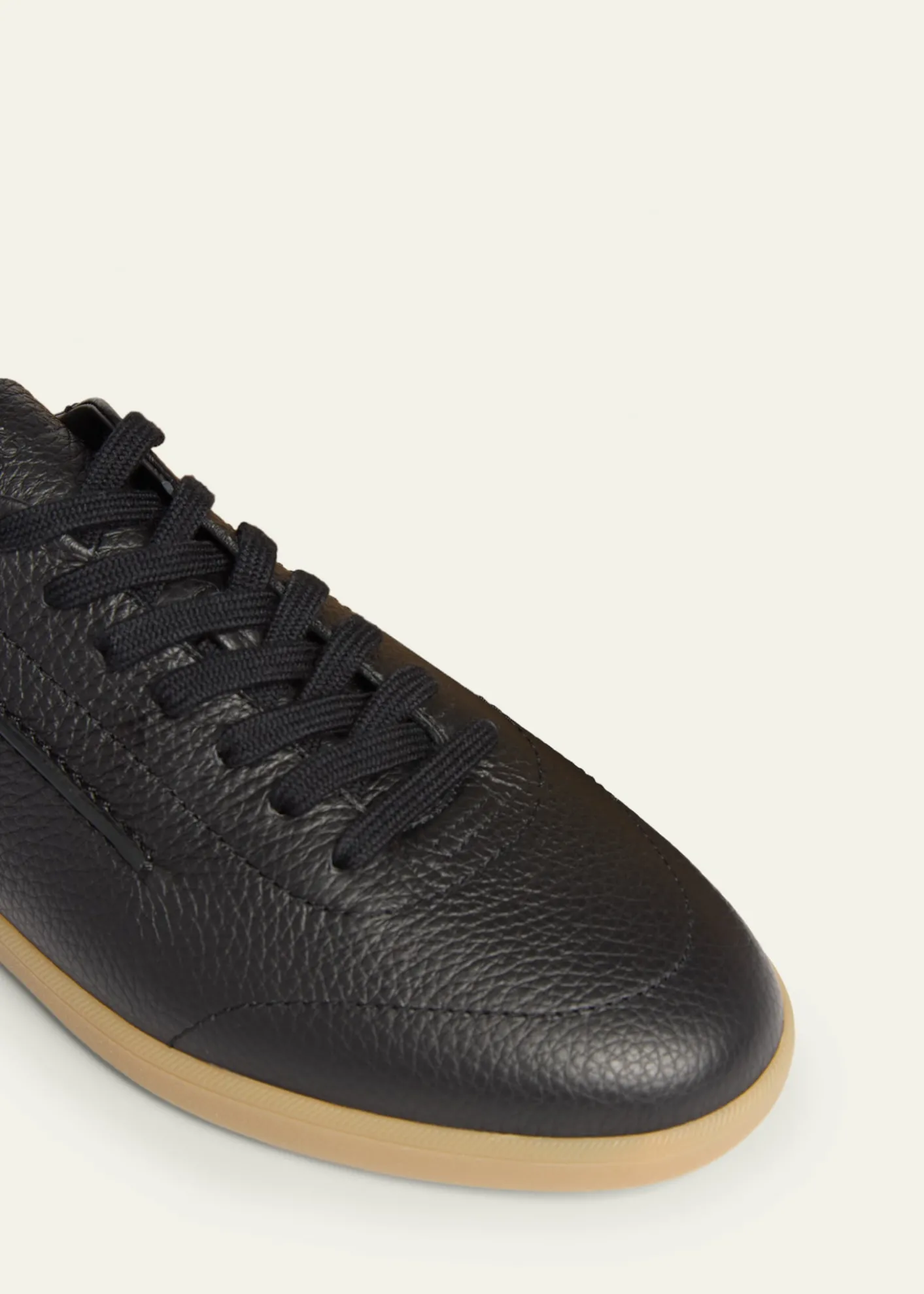 ZEGNAMen's 232 Grained Leather Low-Top Sneakers